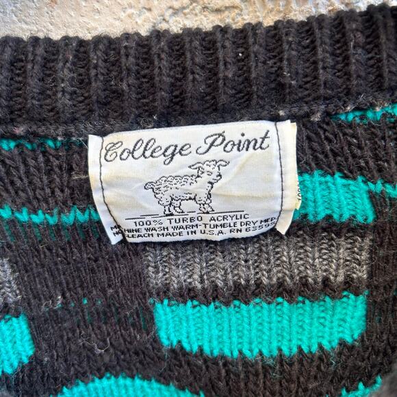 Vintage College Point Black Teal Striped Cropped Sweater Slouchy Knit Size - Picture 3 of 4